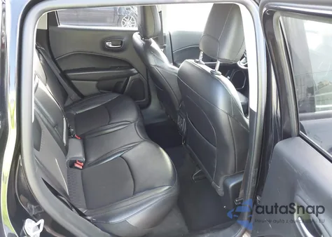 2019 Jeep Compass Altitude 4X4 from USA, damaged, VIN 3C4NJDBB9KT601373